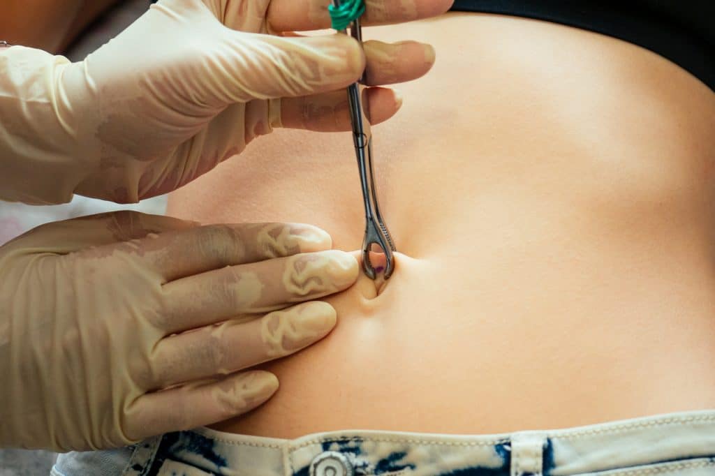 piercing nombril